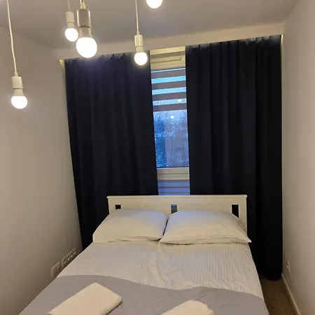 Jk Jarzebinowa Air Port Modlin Apartment