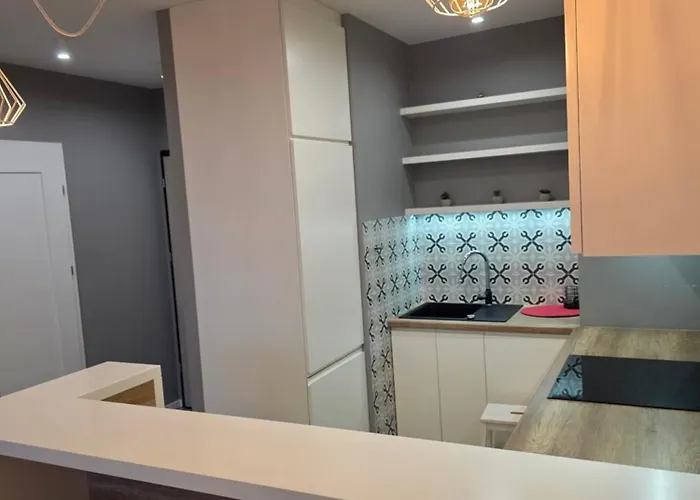 Jk Jarzębinowa Air Port Modlin